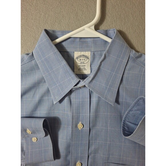 Brooks Brothers Regent Dress Shirt Mens 16 33 Blue Button Up Business Preppy - Picture 3 of 6